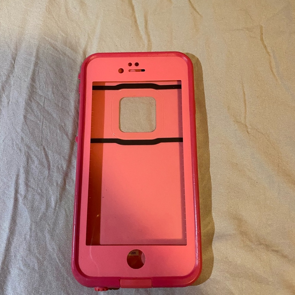 iPhone 6s life proof case